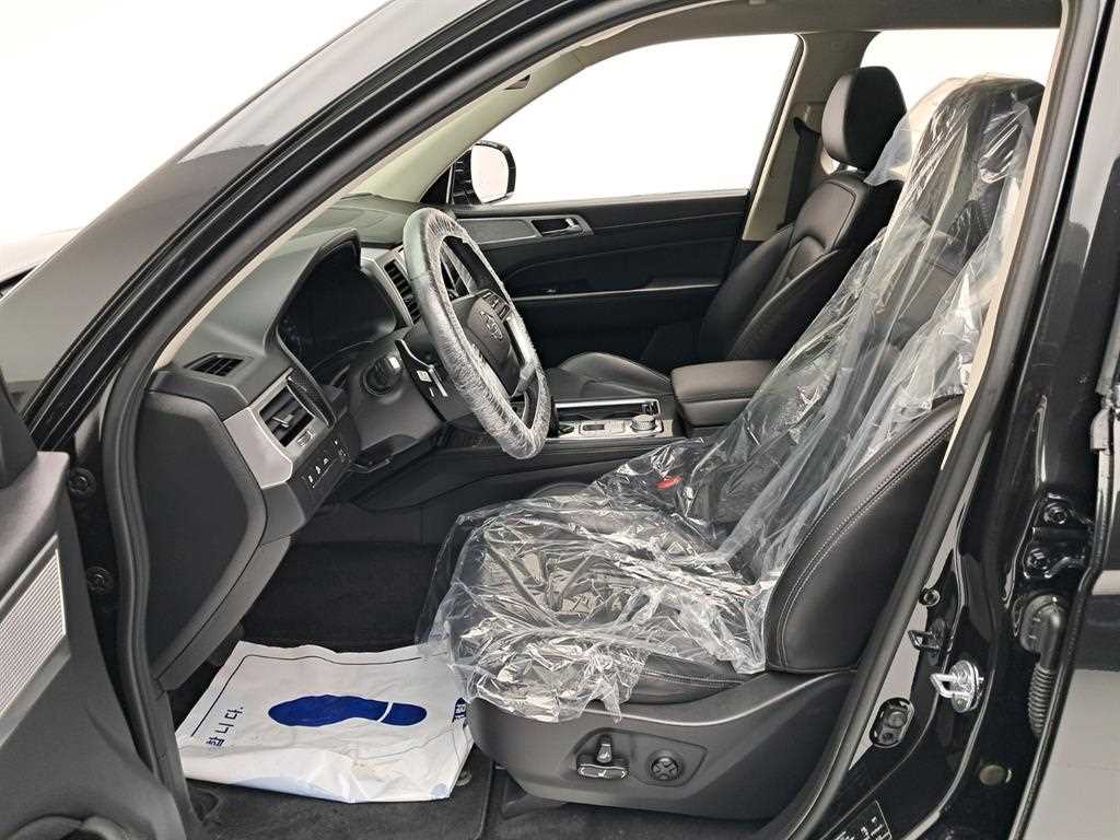 KGM Rexton — photo 11