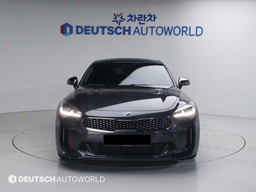 Kia Stinger — photo 03