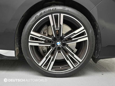 BMW 7-Series — photo 05