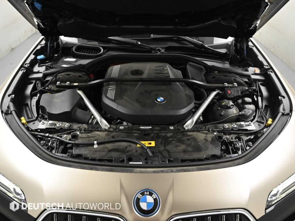 BMW 7-Series — photo 06