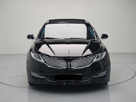 Lincoln MKZ — photo 02
