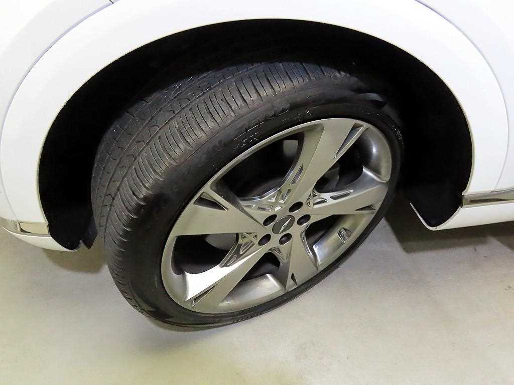 Genesis GV80 — photo 20