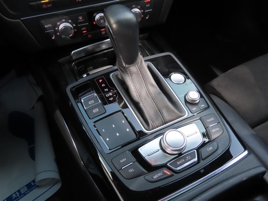 Audi A6 — photo 06