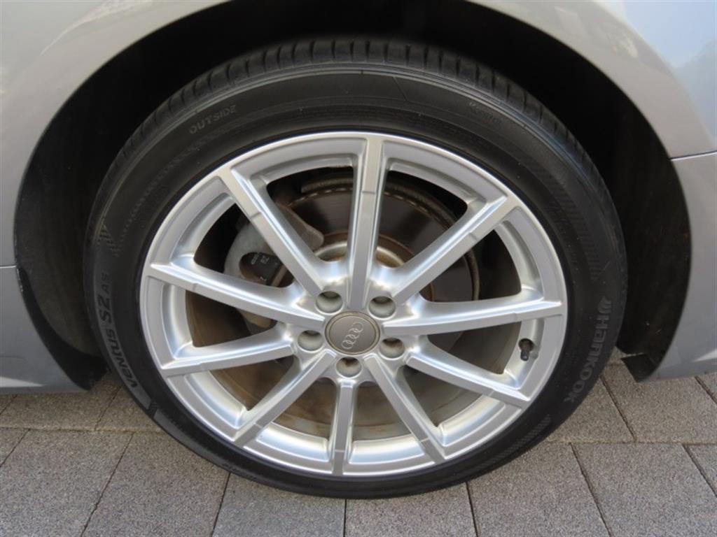 Audi A6 — photo 17