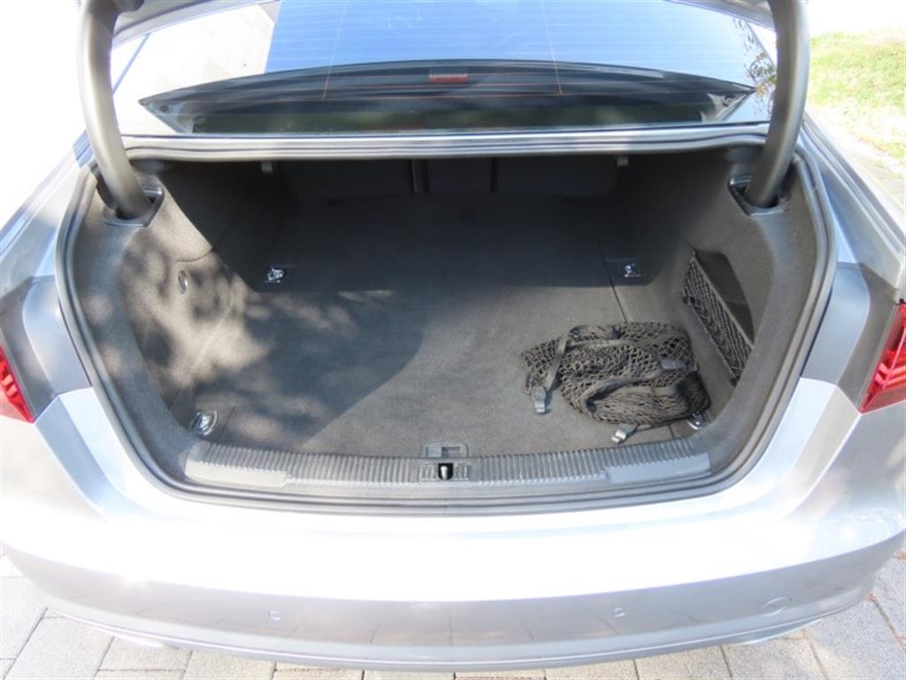 Audi A6 — photo 18