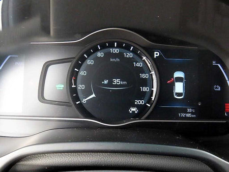 Hyundai Ioniq — photo 09