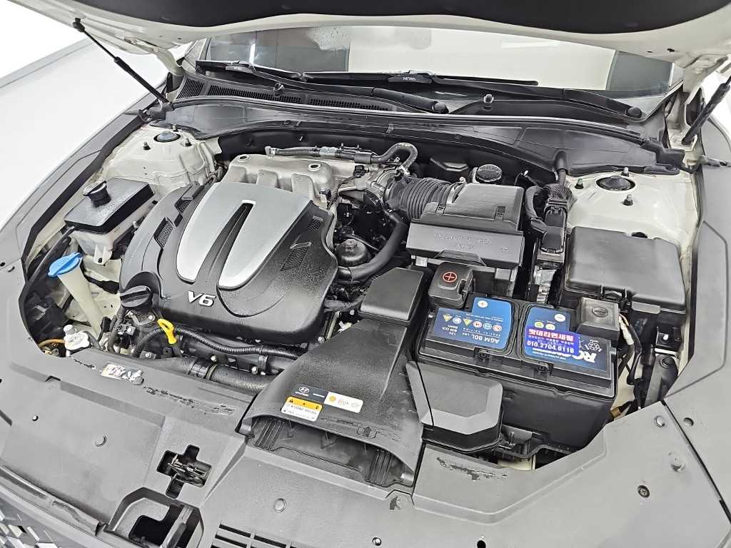 Hyundai Grandeur — photo 05