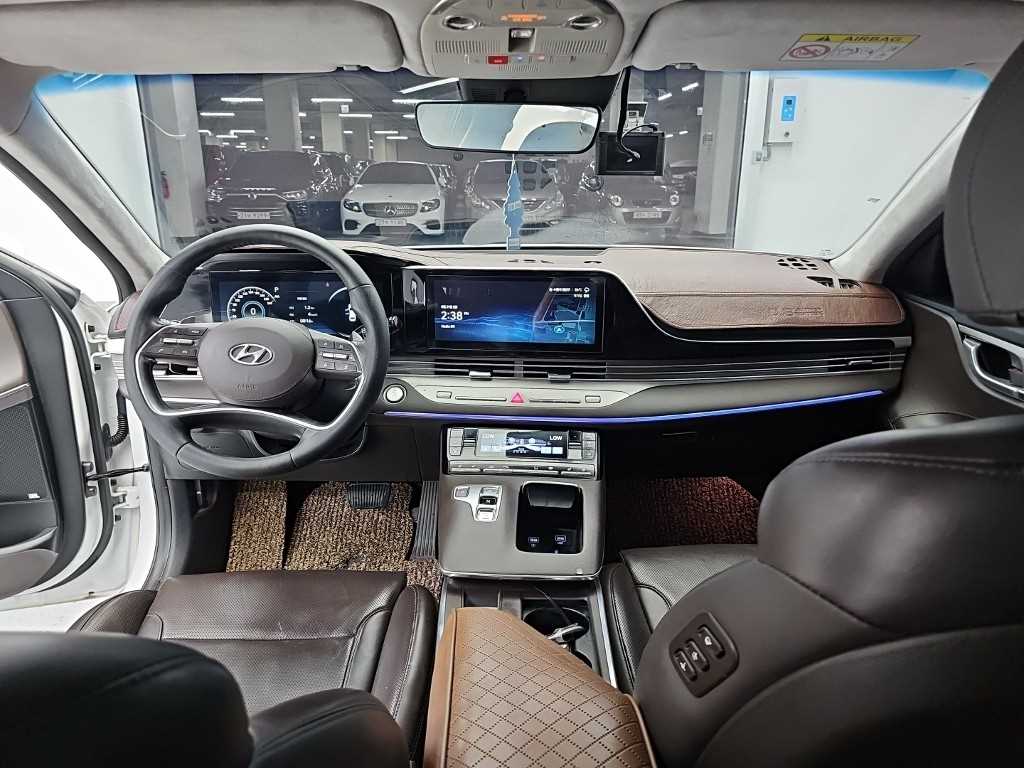 Hyundai Grandeur — photo 07