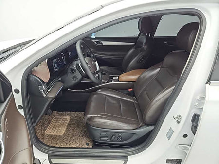 Hyundai Grandeur — photo 11