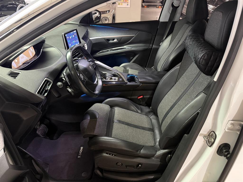 Peugeot 5008 — photo 08