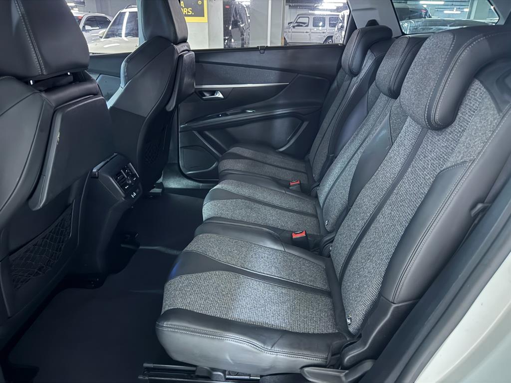 Peugeot 5008 — photo 14