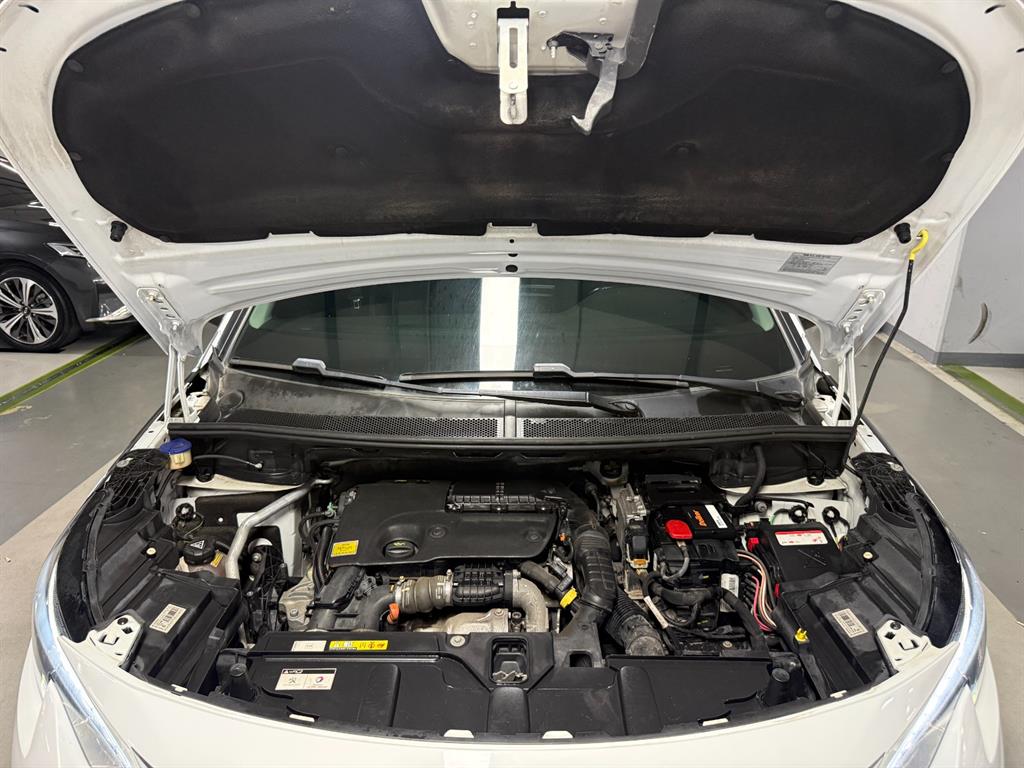 Peugeot 5008 — photo 17