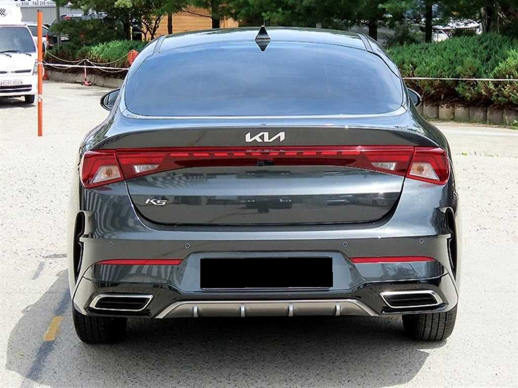Kia K5 — photo 04