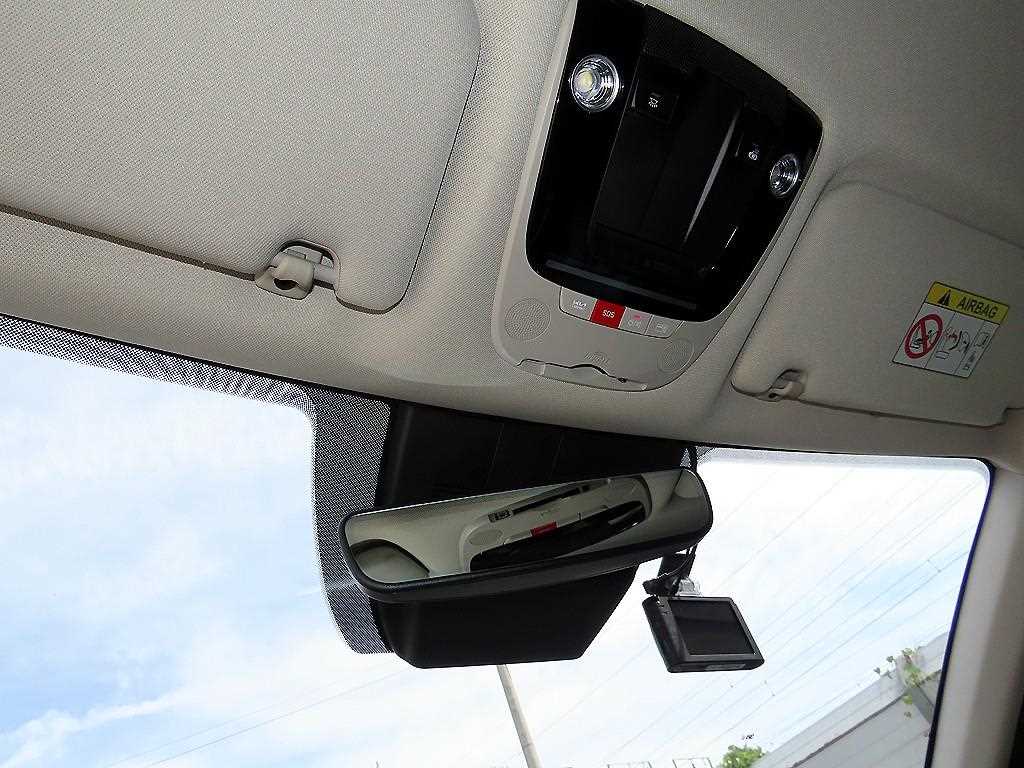 Kia K5 — photo 16