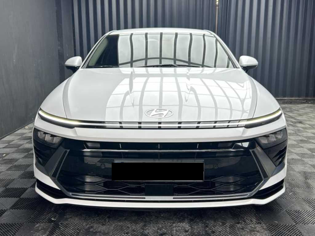 Hyundai Sonata — photo 01