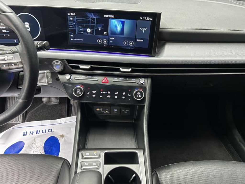 Hyundai Sonata — photo 09