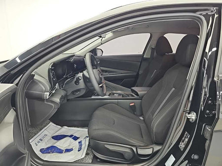 Hyundai Avante — photo 11