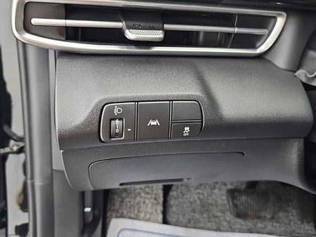 Hyundai Avante — photo 17