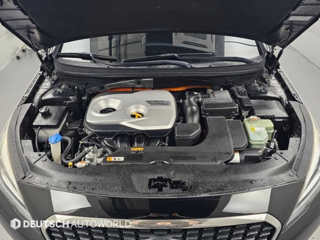 Hyundai Sonata — photo 06