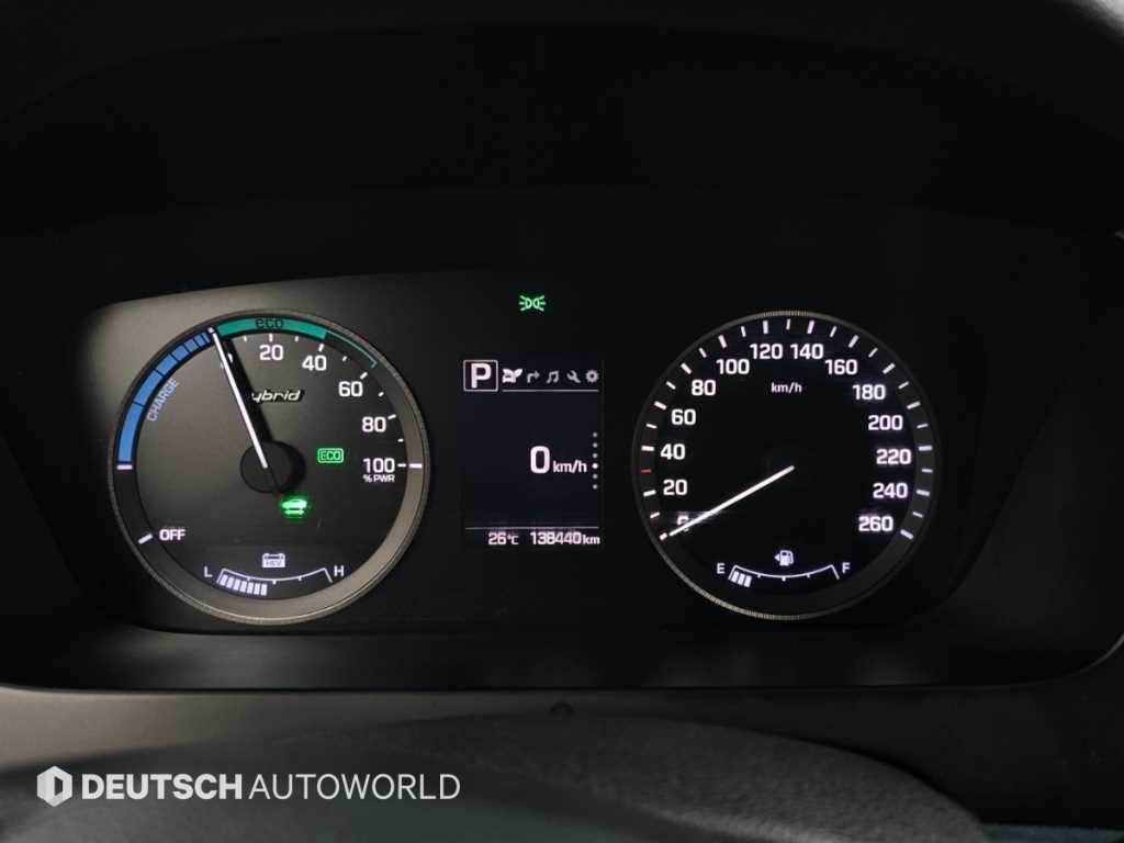 Hyundai Sonata — photo 08