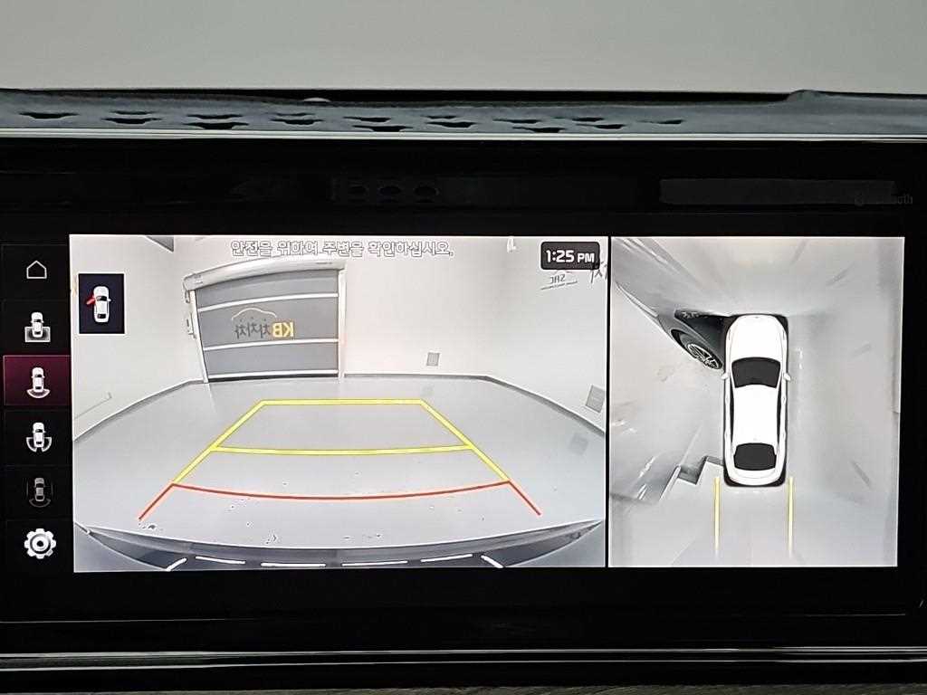 Kia K5 — photo 15