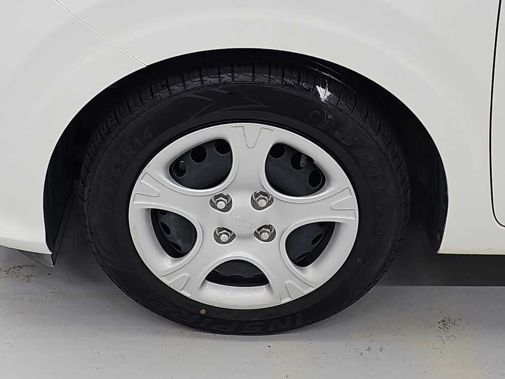 Kia Morning — photo 18
