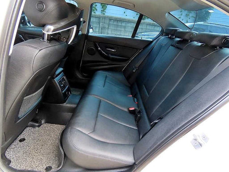 BMW 3-Series — photo 06