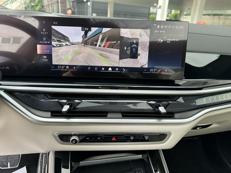 BMW X5 — photo 16