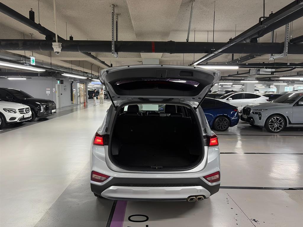 Hyundai Santafe — photo 18