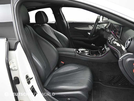 Mercedes-Benz CLS-Class — photo 10