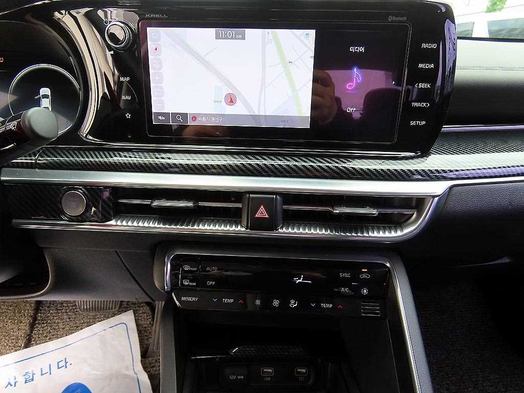 Kia K5 — photo 12