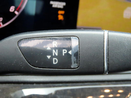Mercedes-Benz S-Class — photo 11