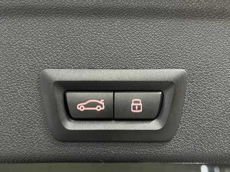 BMW X6 — photo 07