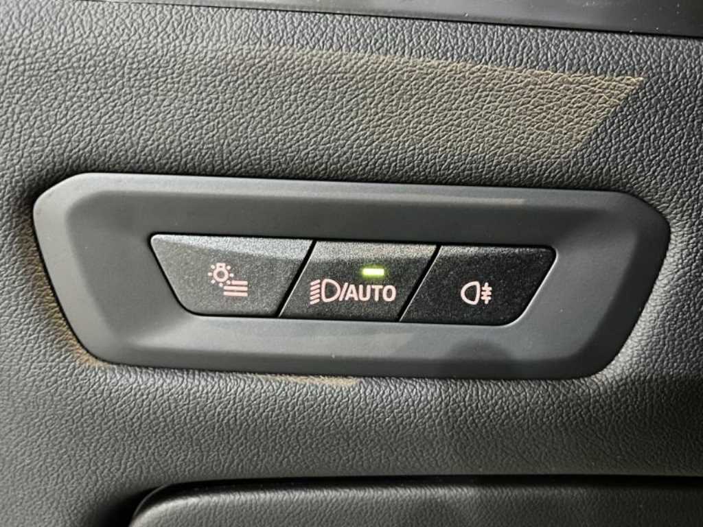 BMW X6 — photo 15