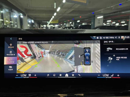 BMW X6 — photo 17