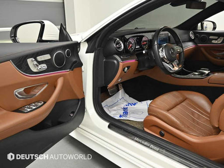 Mercedes-Benz E-Class — photo 11