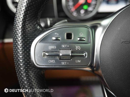 Mercedes-Benz E-Class — photo 16