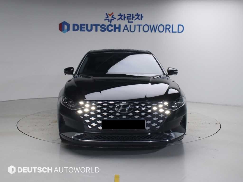 Hyundai Grandeur — photo 03