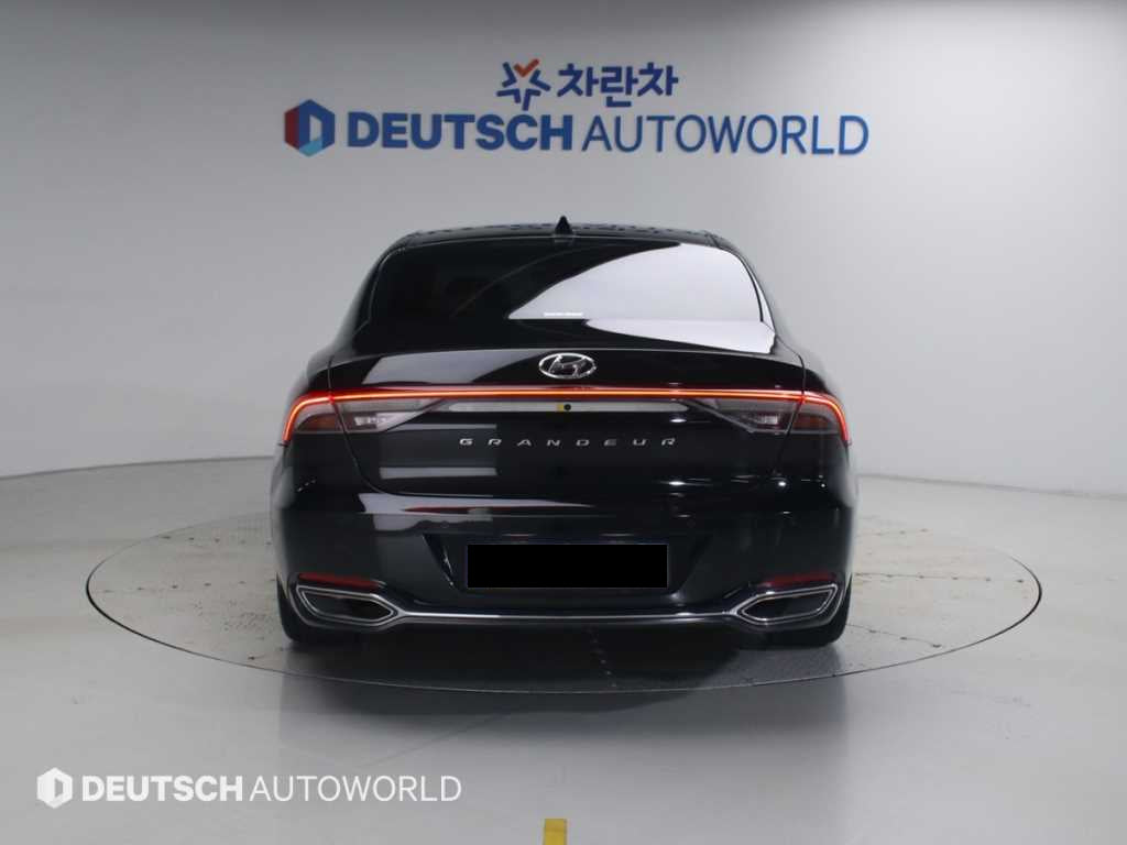 Hyundai Grandeur — photo 04