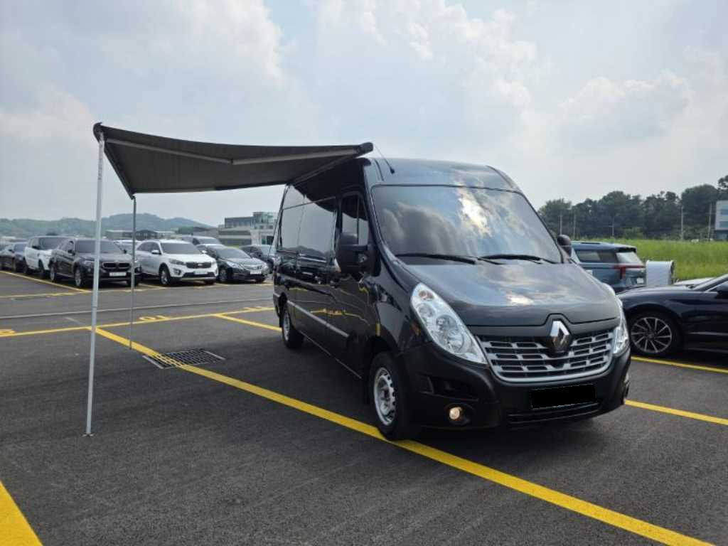 RENAULT Master — photo 03