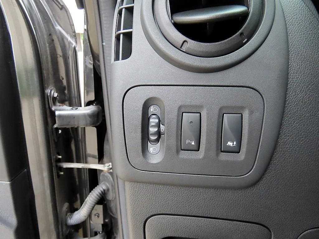 RENAULT Master — photo 12