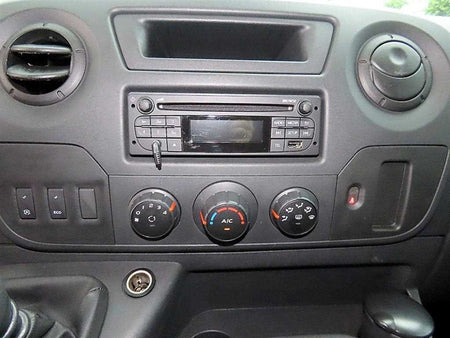 RENAULT Master — photo 13
