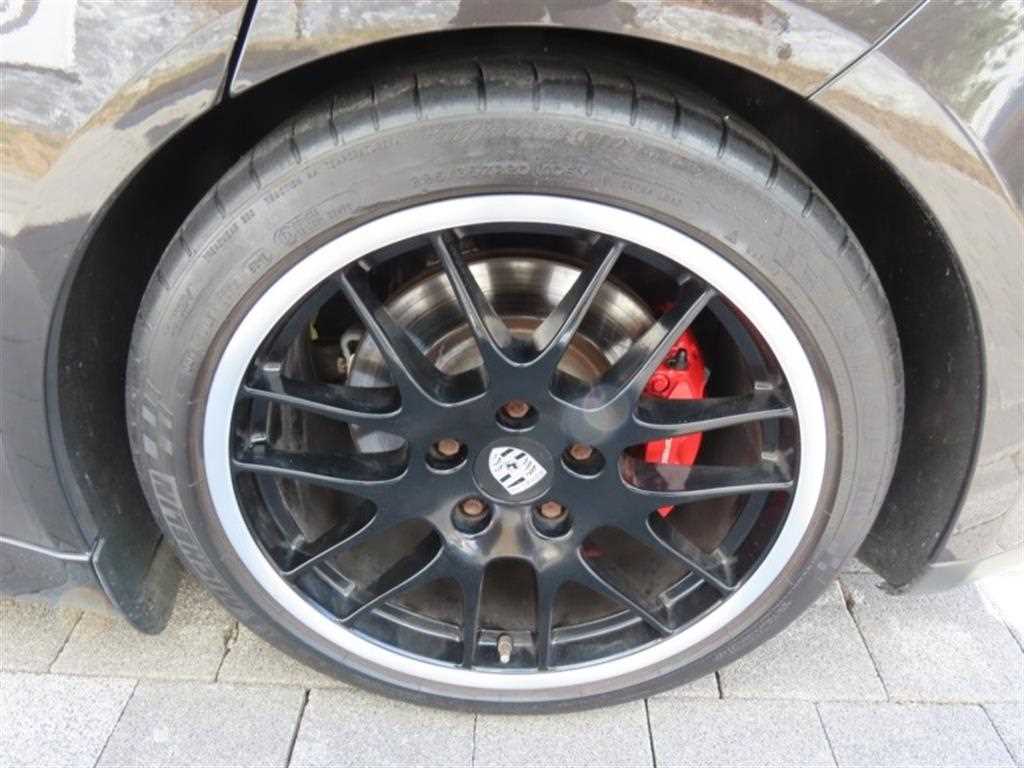 Porsche Panamera — photo 17
