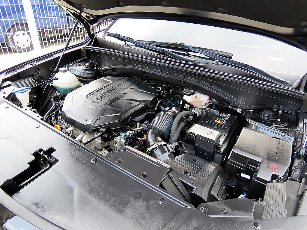 Kia Sorento — photo 19
