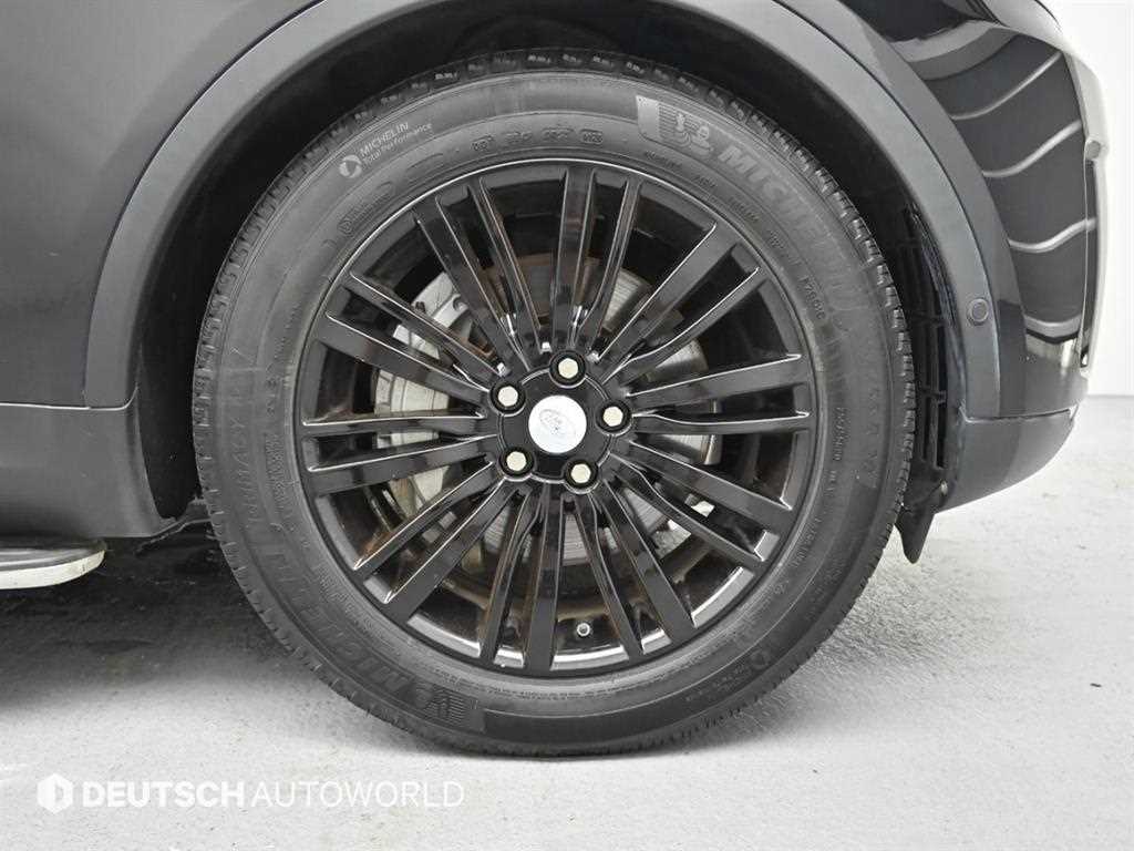 Land Rover Discovery — photo 05