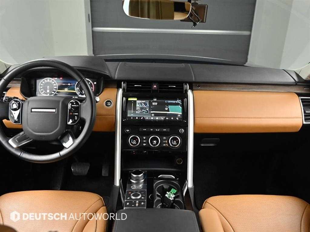 Land Rover Discovery — photo 07