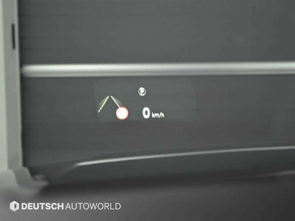 Land Rover Discovery — photo 17