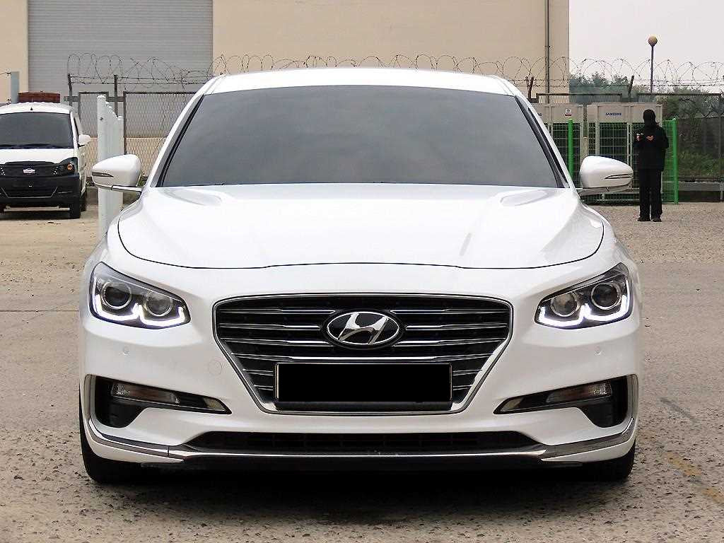 Hyundai Grandeur — photo 01