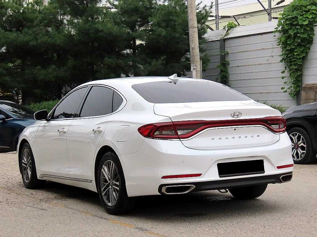 Hyundai Grandeur — photo 03