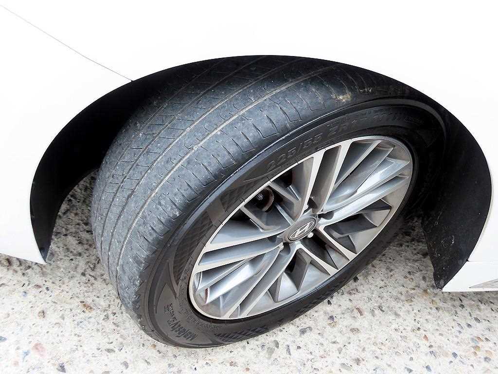 Hyundai Grandeur — photo 19